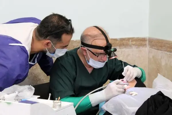 ارائه ۷۲۱ خدمت رایگان دندانپزشکی در منطقه ۱۹