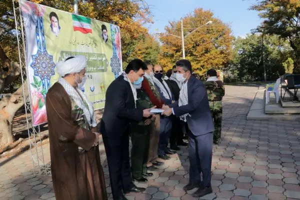 بسیجیان صنعت آب و برق گلستان تجلیل شدند

