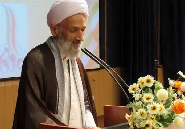 علم و دانش باید در راستای راه خدا باشد