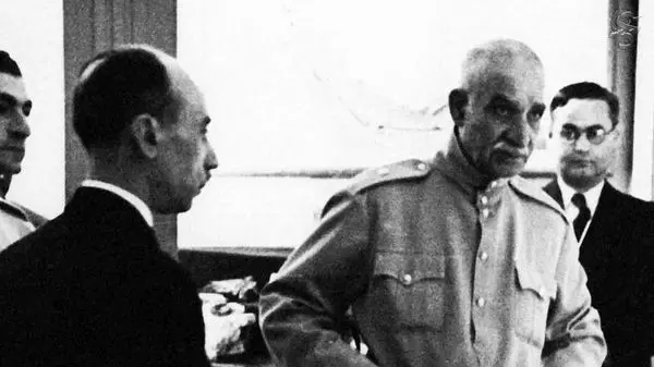 نگاهی تاریخی به اشغال ایران در جنگ جهانی دوم