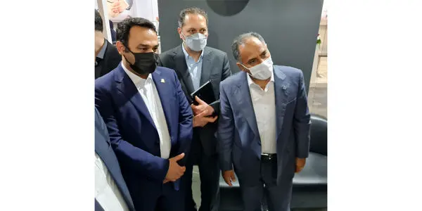 نشست مشترک مدیران عامل بانک تجارت و شرکت بیمه تجارتنو