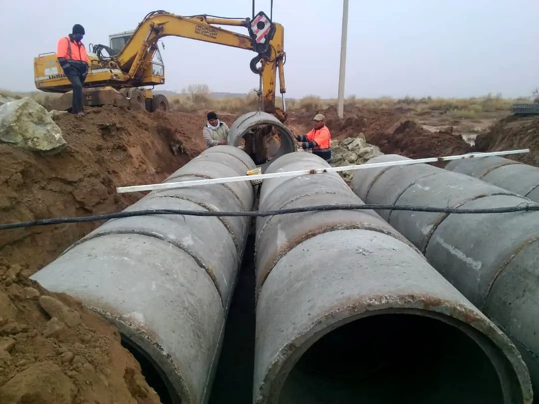 بهره برداری از طرح احداث آبنمای لوله ای روستای حسین اباد میش مست بخش مرکزی قم

