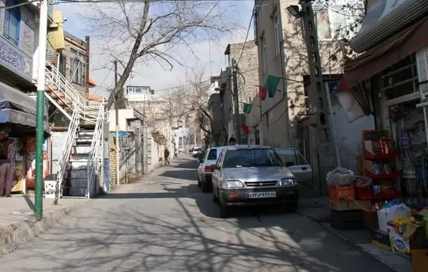 اجرای نگهداشت معابر در بافت های فرسوده  منطقه سه تهران

