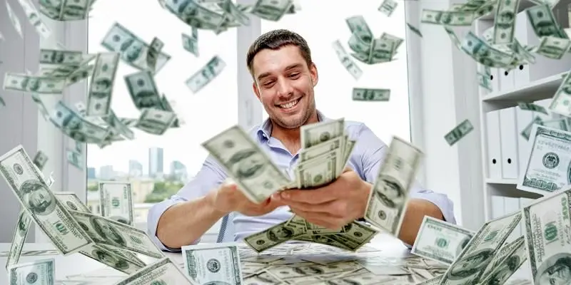 با ثروتمندترین فرد آسیا آشنا شوید
