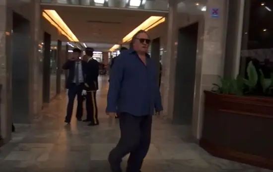 بازیگر متهم سر از کره‌شمالی درآورد +عکس 