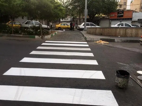 خط کشی محوری در معابر منطقه۱۴