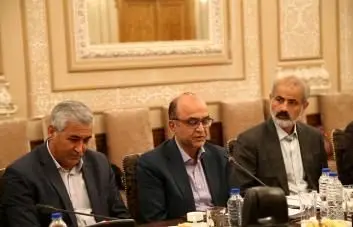 بررسی طرح نظام بانکداری جمهوری اسلامی با حضور مدیرعامل بانک تجارت
