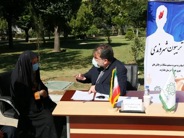 اولین تریبون شهرداری منطقه 13 آغاز به کار کرد

