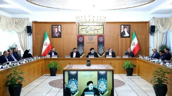 دستور رئیسی برای پرداخت وام اربعین به صورت قرص‌الحسنه

