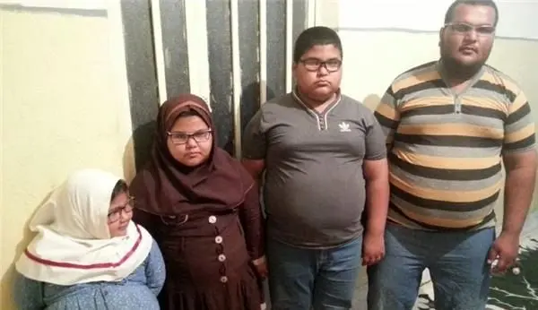 نجات خانواده هزار کیلویی ایرانی از مرگ حتمی+عکس