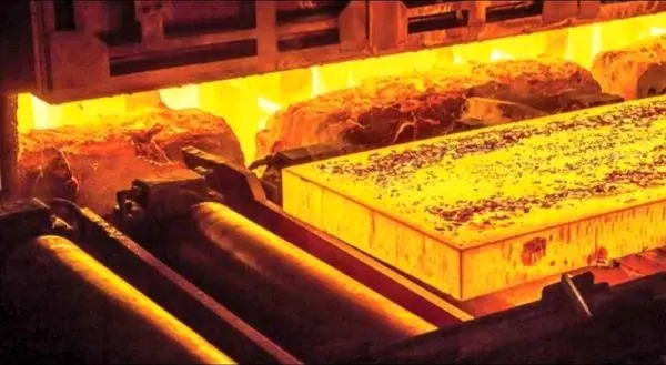 فولاد هرمزگان در آستانه گذر از هدف سالانه