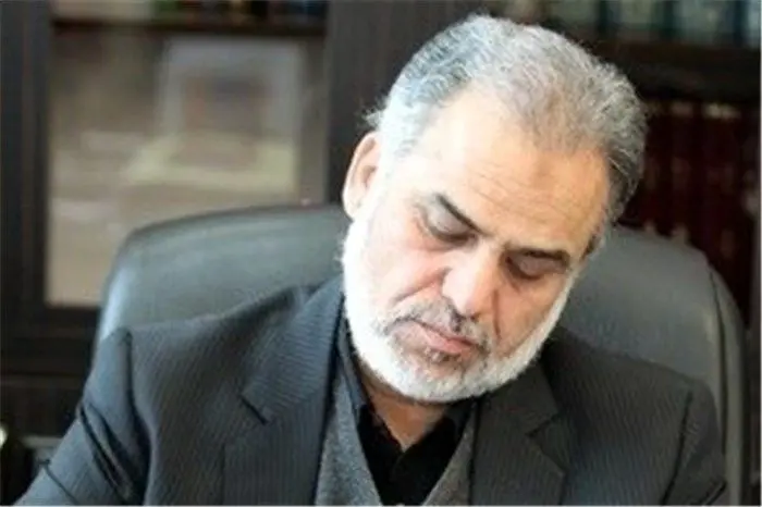 درخواست سرپرست وزارت اقتصاد به تعطیلی شعب مازاد و زیانده بانک ها
