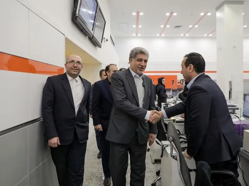 بازدید سرپرست بانک مسکن از شعبه میرداماد در سالروز تاسیس بانک

