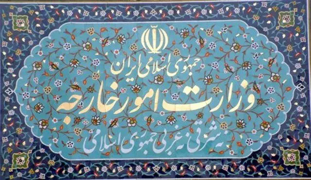 تمایل و اقدام به برقراری ارتباط با امریکا کذب است