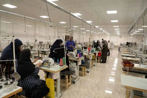 برگزاری کارگاه مهارت آموزی ویژه بانوان سرپرست خانوار شاغل مراکز کوثر شهر تهران در منطقه 19