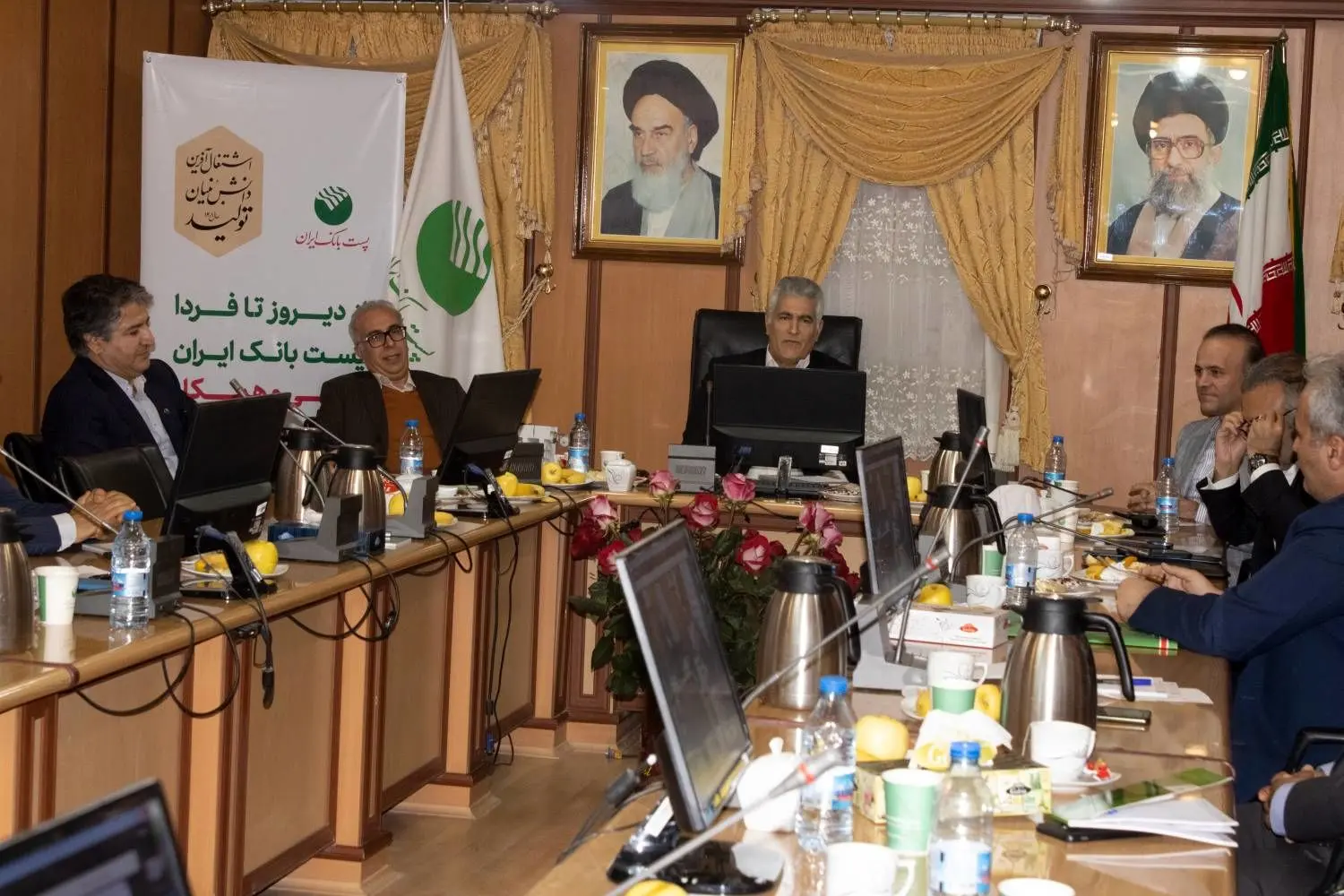  پست بانک ایران شاخص دولت در عدالت محوری است