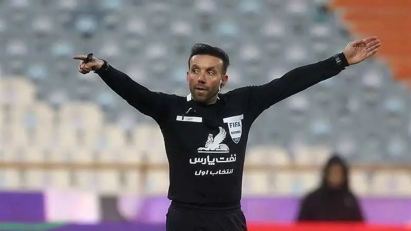 کاظمی دیدار سپاهان و پرسپولیس رات سوت می‌زند