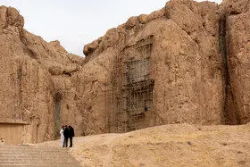 نقش رستم در انتظار مرمت اضطراری؛ هشدار درباره فرونشست