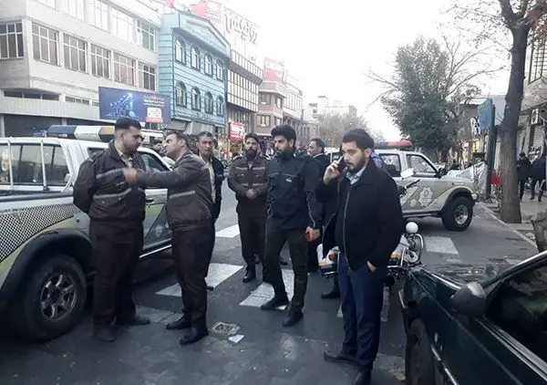 عملیات ویژه برخورد با مصادیق سد معبر سیار وانتبارها در منطقه 11 آغاز شد