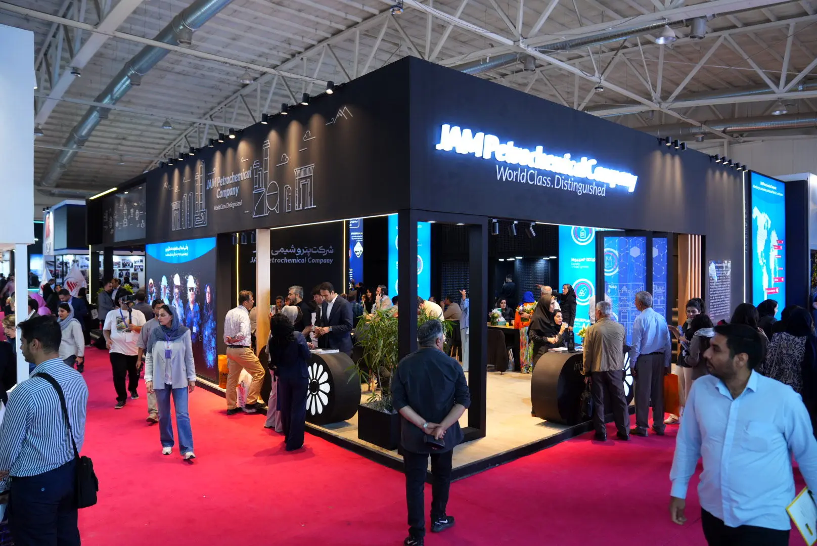 حضور پتروشیمی جم در نمایشگاه ایران اکسپو ۲۰۲۵، بستری برای معرفی محصولات صادراتی و تبادلات تجاری