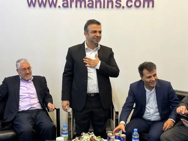 حضور مدیرعامل ،معاونین و مدیران بیمه آرمان در هفدهمین نمایشگاه صنعت مالی تهران