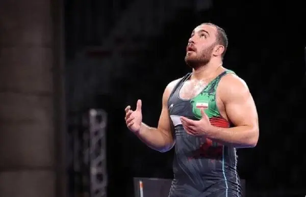 صعود امیرحسین زارع به مرحله یک‌ چهارم‌ نهایی