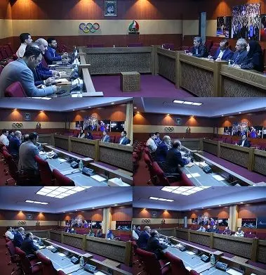 نشست با فدراسیون‌های اسکواش، بدمینتون، کوهنوردی، تری اتلون و شنا برگزار شد