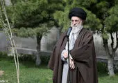 بکوشید شعر فارسی عفیف، حکمت‌آمیز و امیدآفرین باقی بماند
