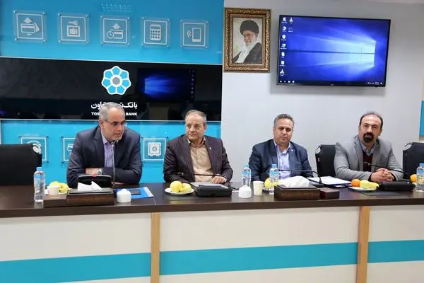 روسای شعب بانک توسعه تعاون بهترین راهکارها را به مشتریان ارائه دهند