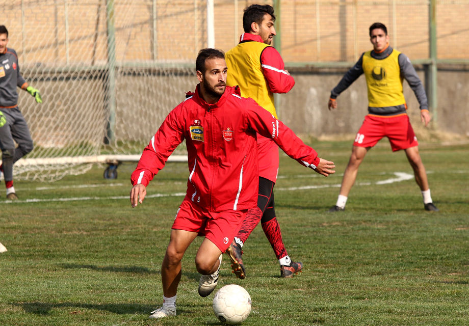 پیروانی، رادو و بشار غایبان تمرین پرسپولیس