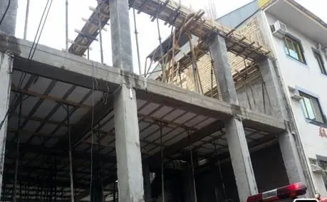 تعطیلی فعالیت کارگاه های ساختمانی در روز های جمعه

