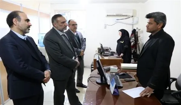 بازدیدمهندس سلطانی و هیات همراه از مرکز شهید اعتمادی شهرستان بم
