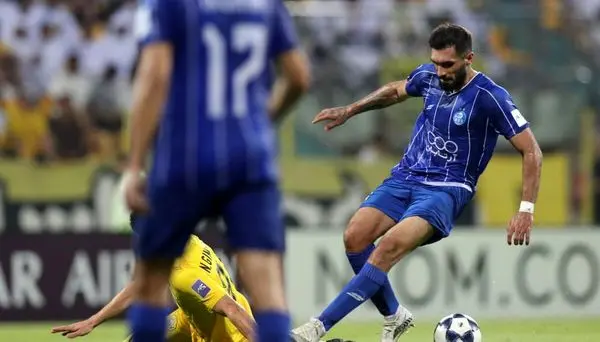 عارف آقاسی: حرفی جز عذرخواهی ندارم/ به استقلال ایمان داشته باشید