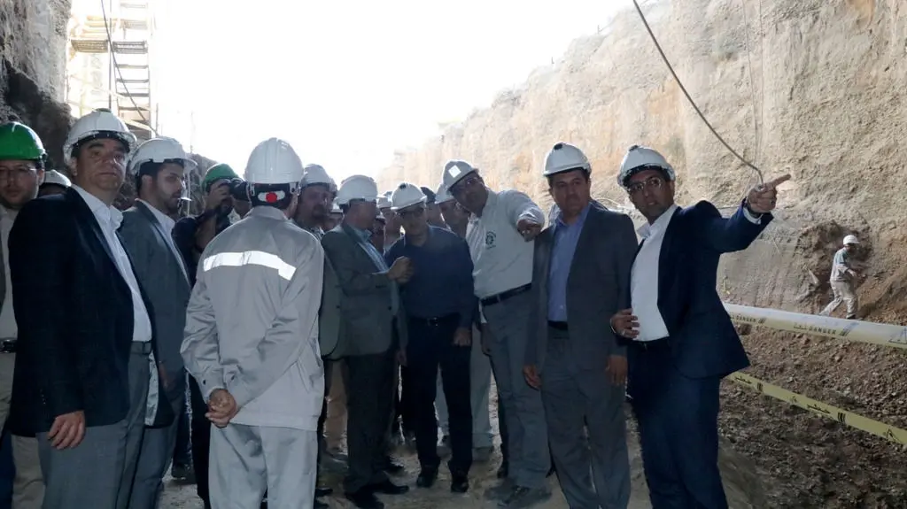 مرحله ششم پروژه زیرگذر استاد معین کلید خورد

