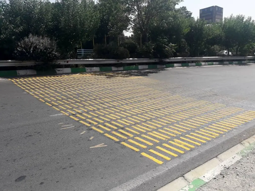 اجرای عملیات ایمن سازی در خیابان سئول 

