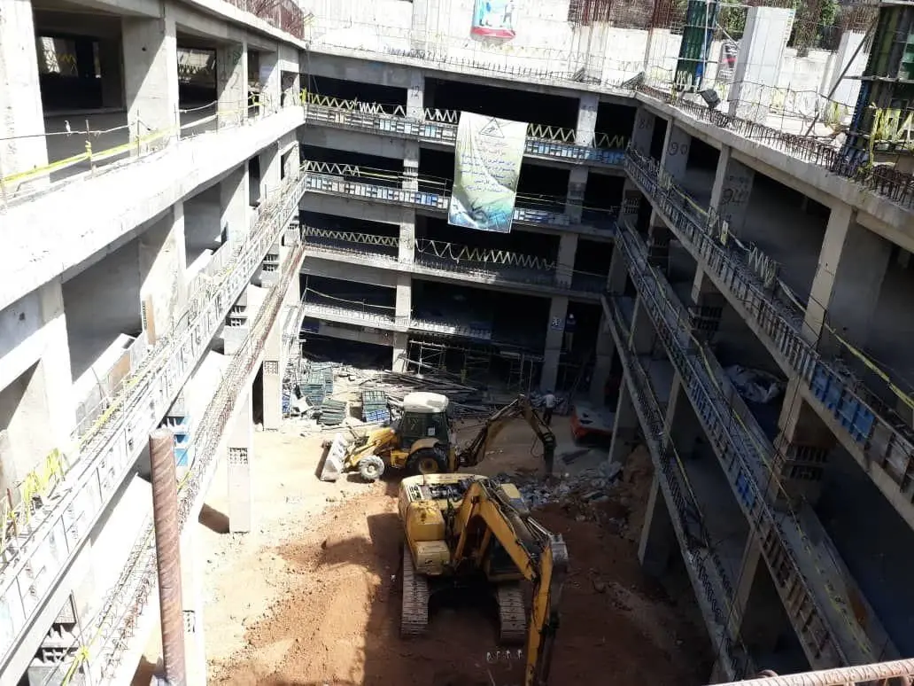 تلاش برای تکمیل پروژه احداث پارکینگ طبقاتی نیایش تا پایان سال جاری

