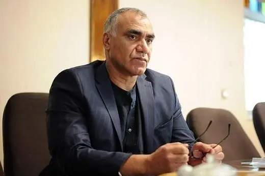 دلالان برنده و مردم متضرران اصلی آشفته بازار خودرو هستند