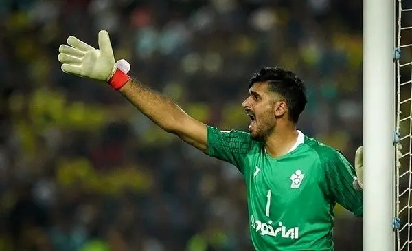 شیخ‌ویسی با پیکان تمدید کرد