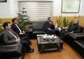 جمع آوری حصار کارگاه مترو میدان کتاب