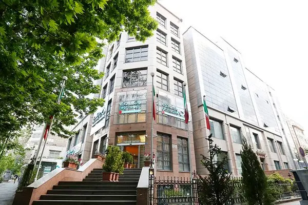 ممنوعیت دریافت وثیقه نقدی هنگام پرداخت تسهیلات در بانک دی