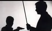تنبیه بدنی دانش آموزان یک مدرسه در کوهرنگ تایید شد