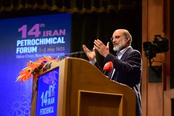 پیش بینی سود ۱۳۵ همتی برای هلدینگ خلیج فارس