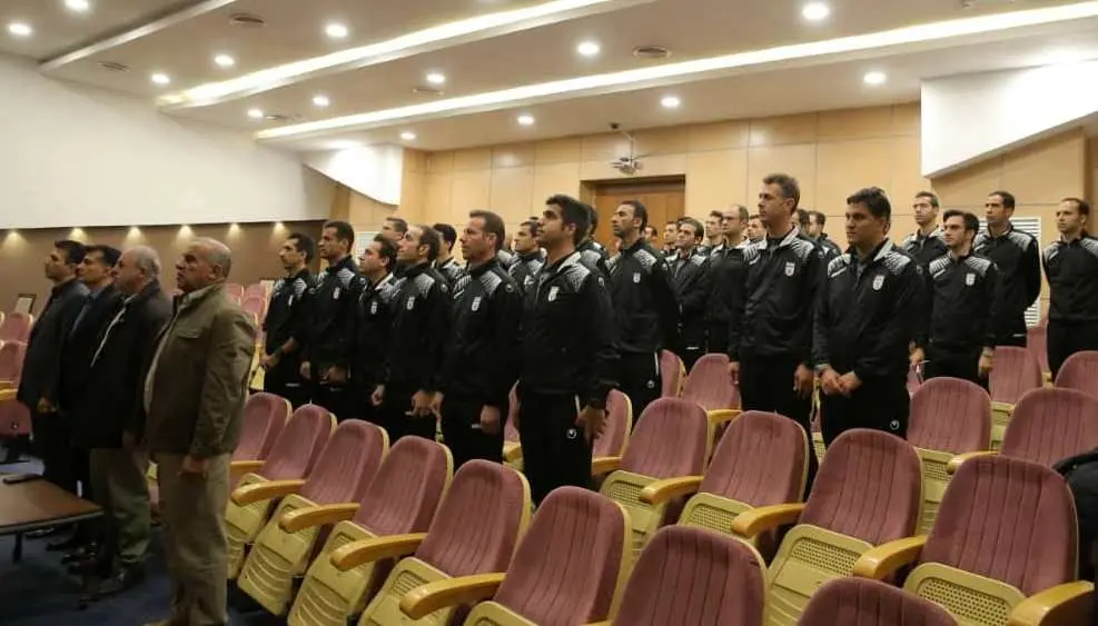 برگزاری دوره بازآموزی داوران لیگ برتر فوتبال