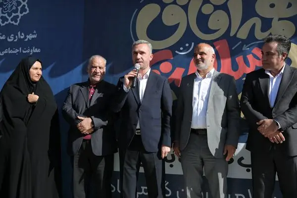 شهردار منطقه ۵: داشتن چشم‌انداز شغلی، تمرکز و آرامش روانی را افزایش می‌دهد 
