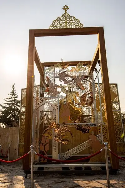 سازه حجمی عروج در منطقه فرهنگی و گردشگری عباس آباد رونمایی شد