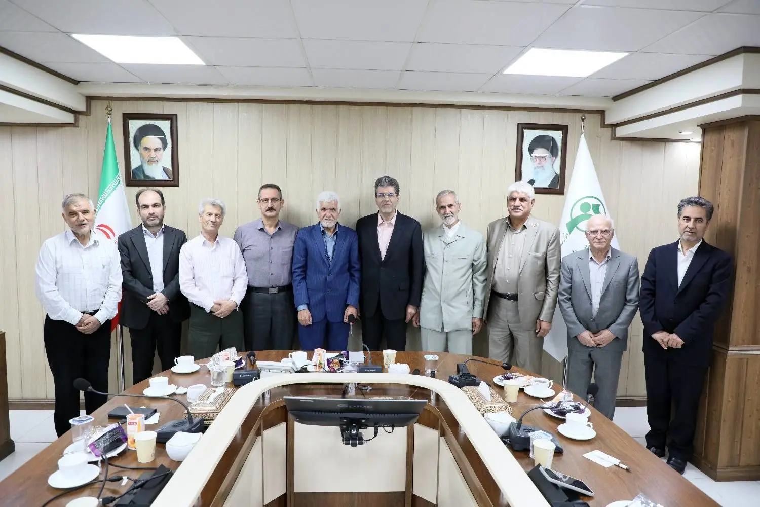 تأخیر در پرداخت معوقات سال 99 نتیجه موانع حقوقی و محدودیت‌های بازار سرمایه است