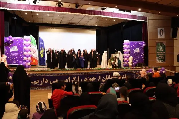 برپایی گذرهای نشاط و جشن های خانوادگی در اماکن عمومی و پر تردد منطقه 19