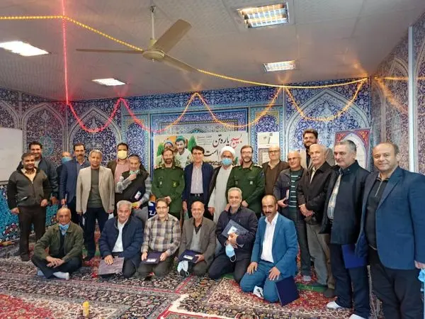 آیین تجلیل از بسیجیان وایثارگران اداره مخابرات شهرستان ساوه برگزارشد