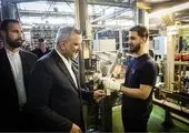 دیدار وزیر تعاون، کار و رفاه اجتماعی با خانواده شهید فهمیده

