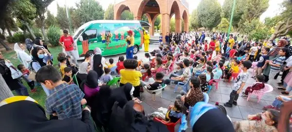 مدارس منطقه 19درهفته سلامت میزبان اتوبوس فراموز سیار می شوند